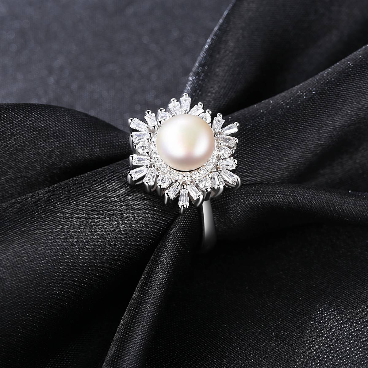 Inel reglabil din Argint Pearl Blossom