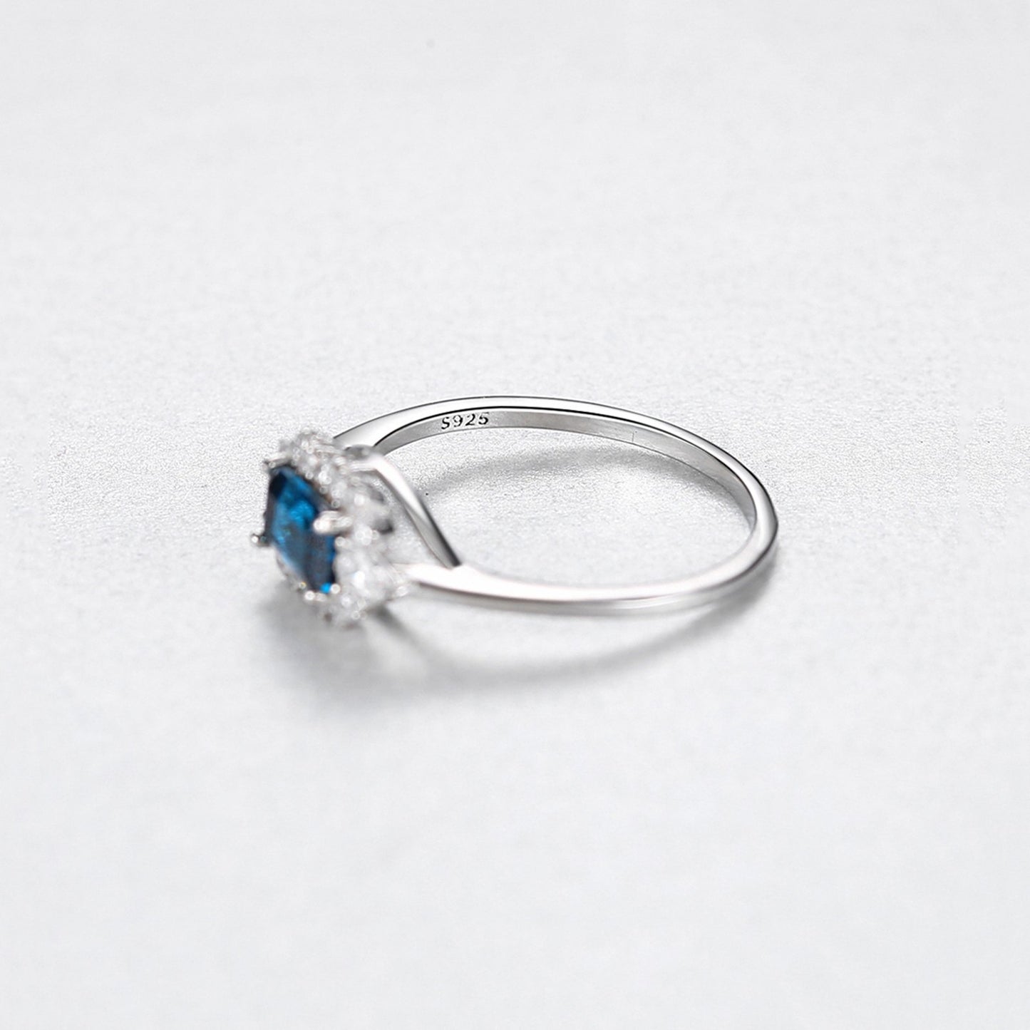 Inel din Argint Melis Sapphire