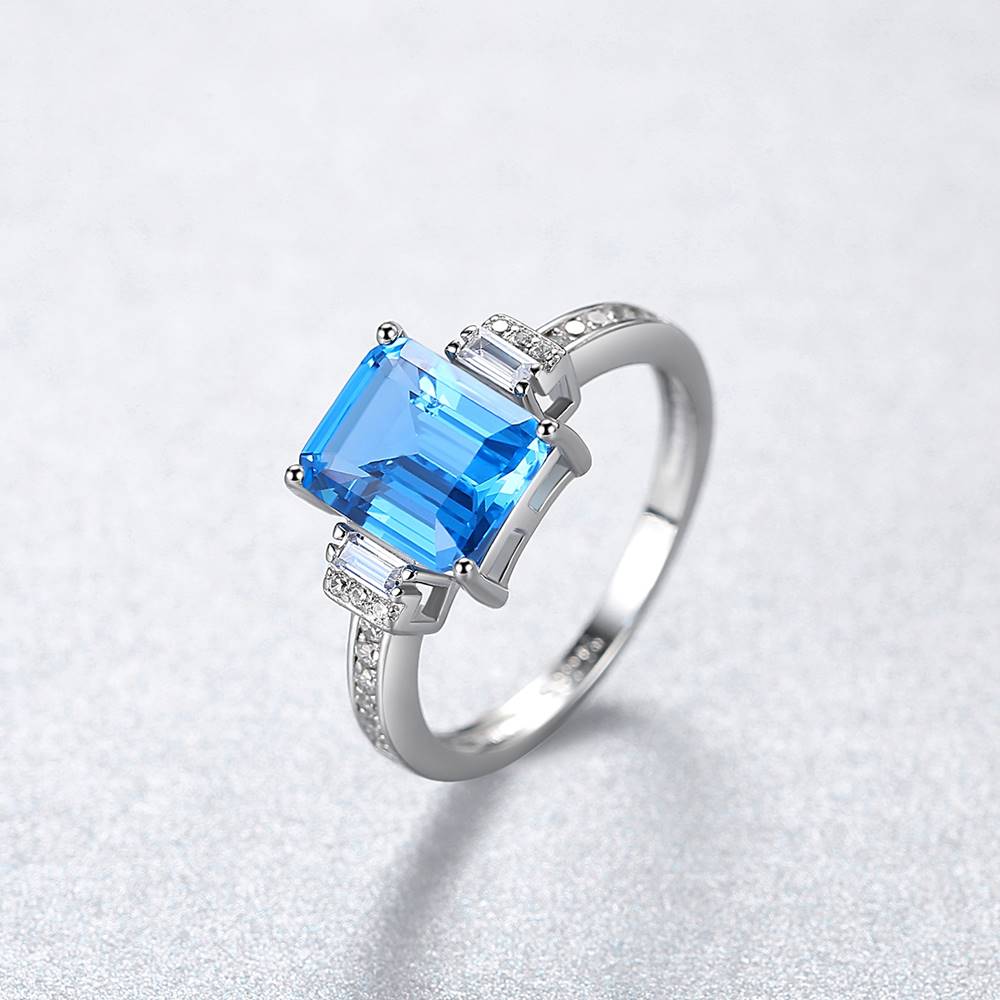 Inel din Argint Mia Blue Topaz