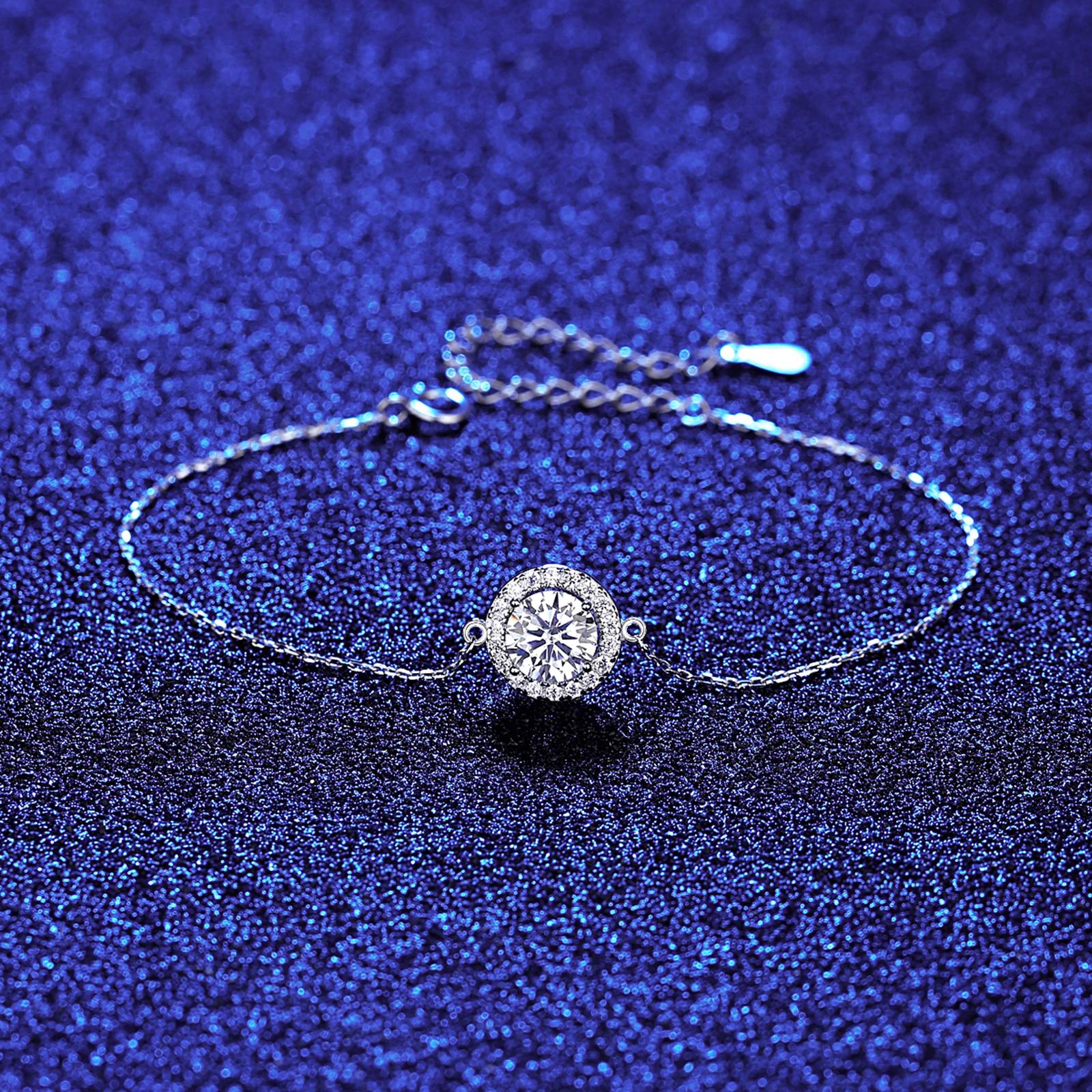 Bratara din argint eleganta rotunda cu moissanite cesini femei