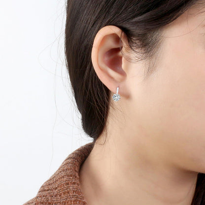 Cercei din argint eleganti lungi cu cristale zirconiu cesini purtati