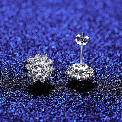 Cercei din argint eleganti floare cu moissanite cesini dama