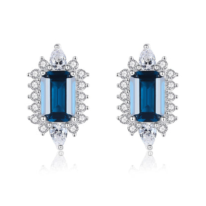 Cercei din argint eleganti rectangulari cu safir albastru si cristale zirconiu cesini