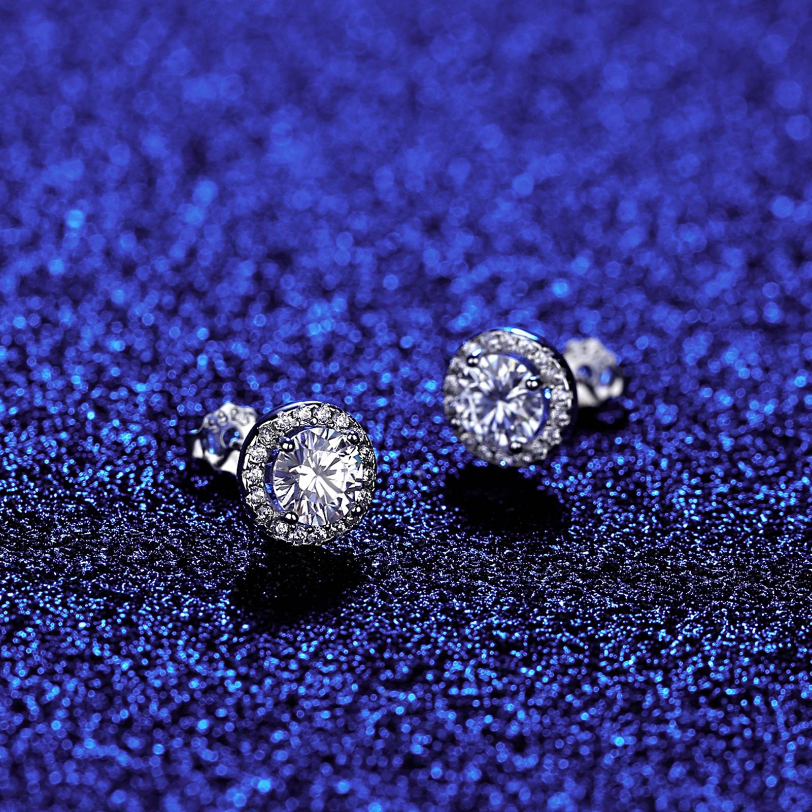 Cercei din argint eleganti rotunzi cu moissanite cesini cadou