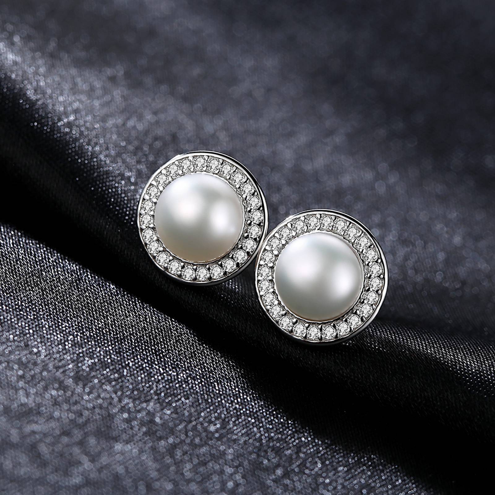 Cercei din argint rotunzi eleganti cu perle naturale si cristale zirconiu cesini cadou