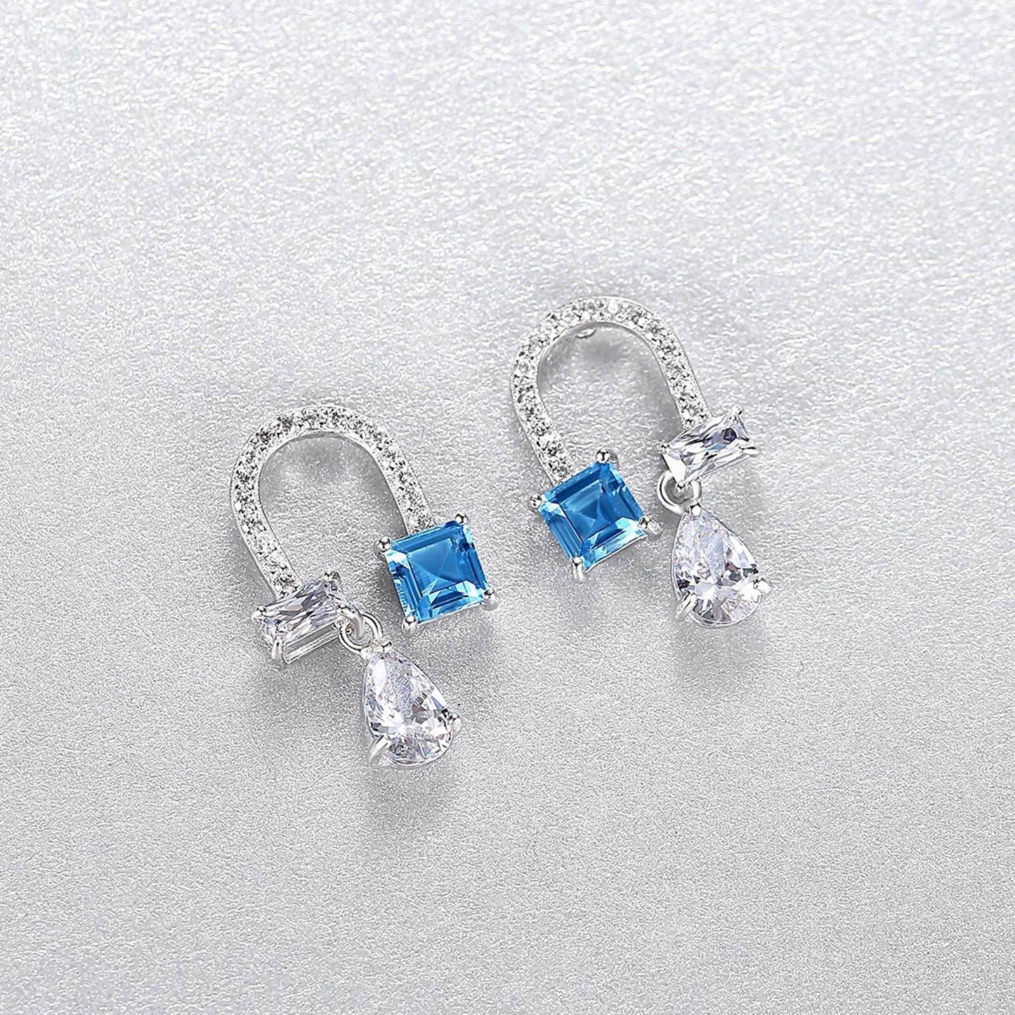 Cercei din argint eleganti cu topaz si cristale zirconiu cesini cadou