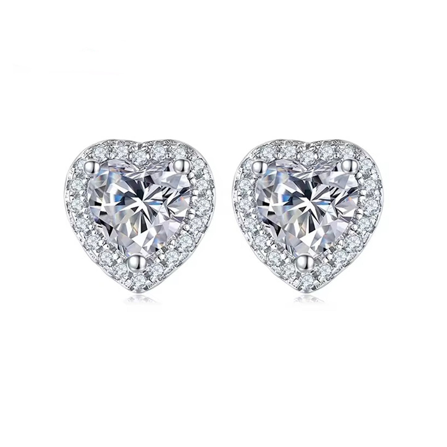 Cercei din argint cu inima si moissanite cesini