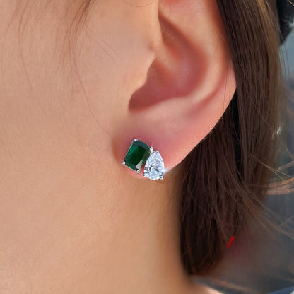 Cercei din argint rectangulari lacrima cu smarald verde si zirconiu cesini femei