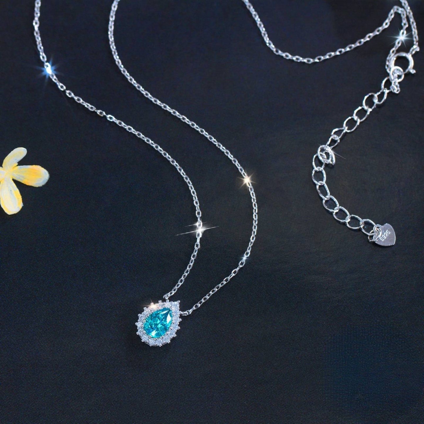 Colier din argint elegant lacrima cu topaz si cristale zirconiu cesini cadou