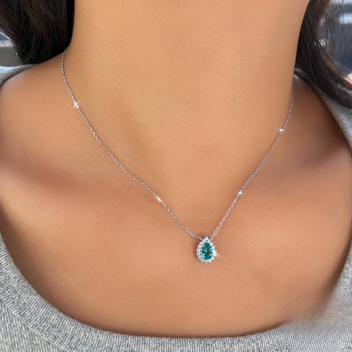 Colier din argint elegant lacrima cu topaz si cristale zirconiu cesini femei