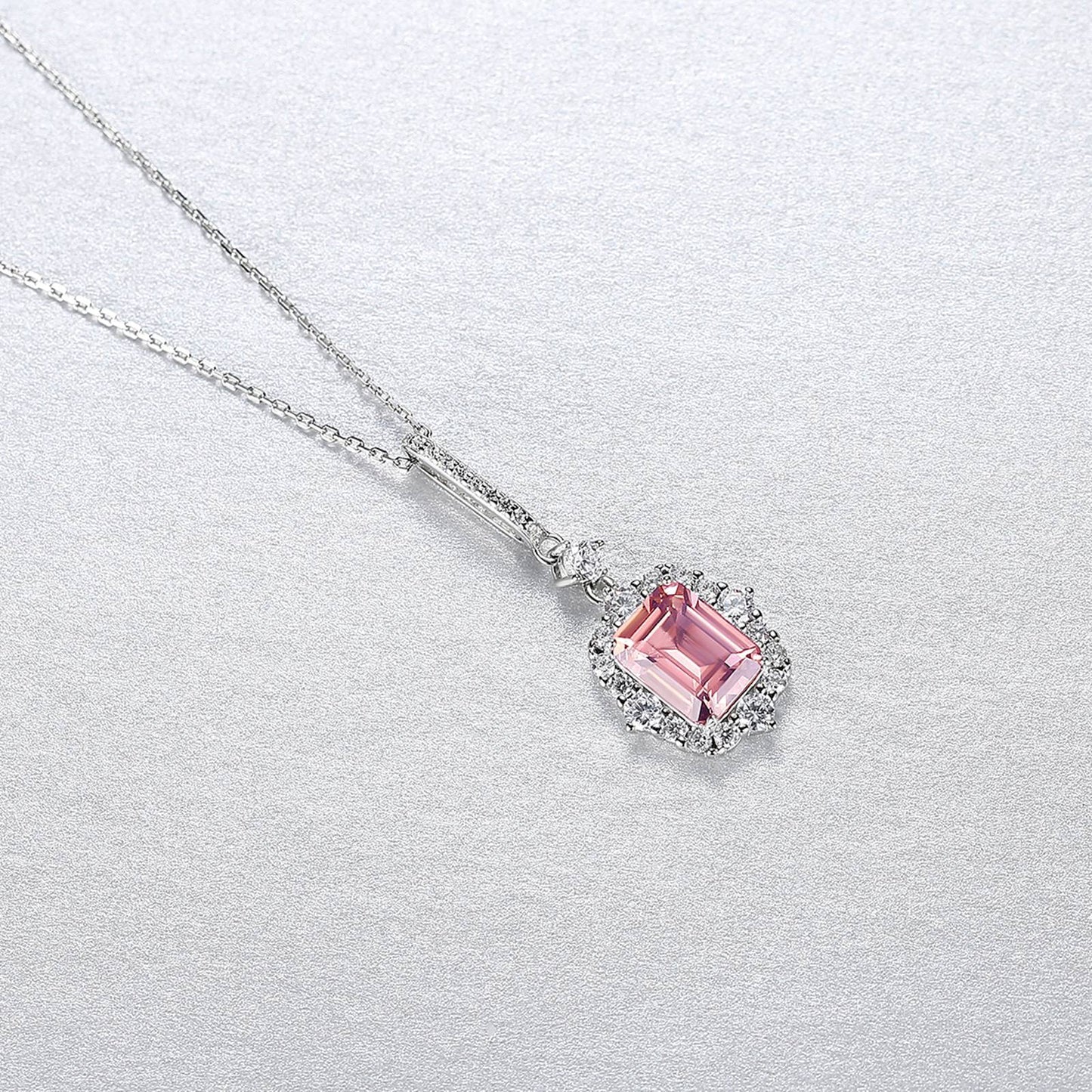Colier din argint elegant cu rubin rosu si cristale zirconiu cesini femei