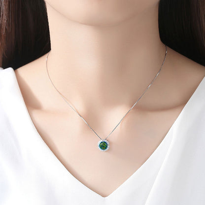 Colier din argint elegant rotund cu opal mistic si cristale zirconiu cesini femei