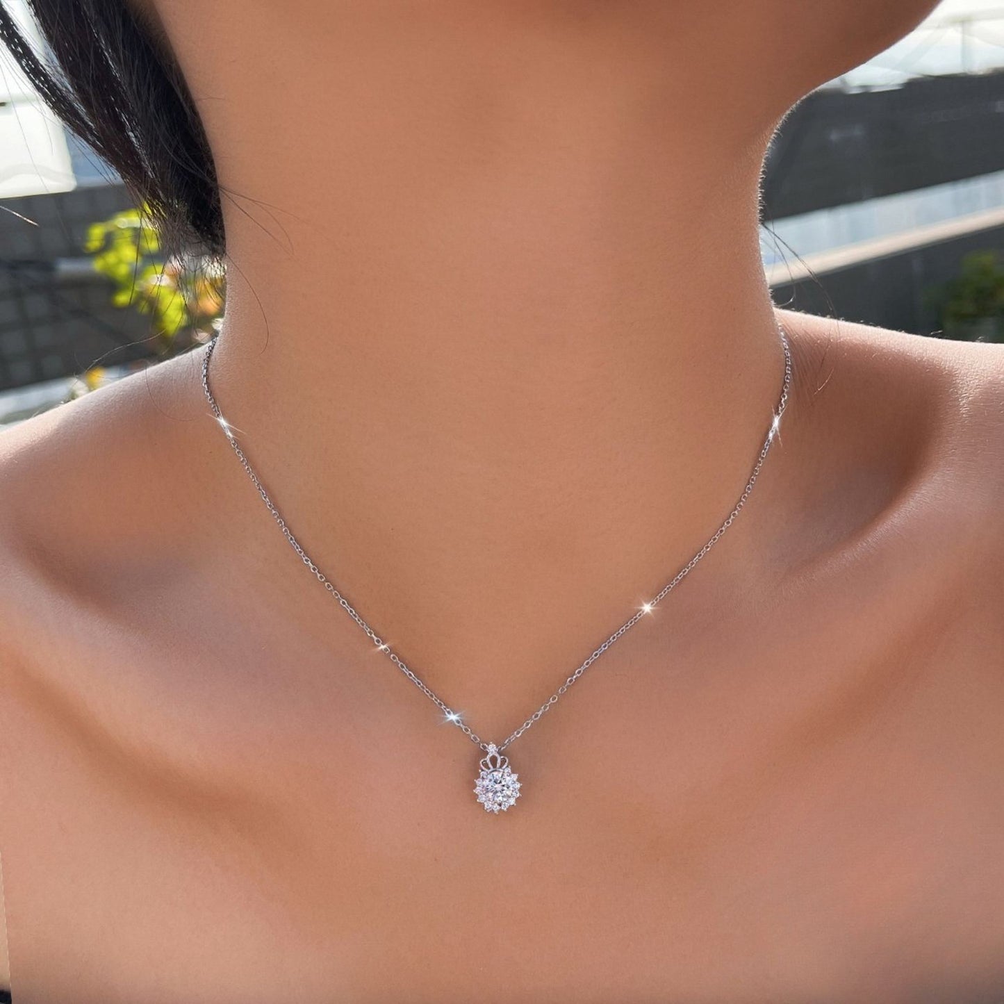Colier din argint elegant floare cu cristale zirconiu cesini femei