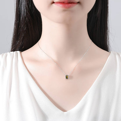 Colier din argint elegant rectangular cu smarald verde cesini femei