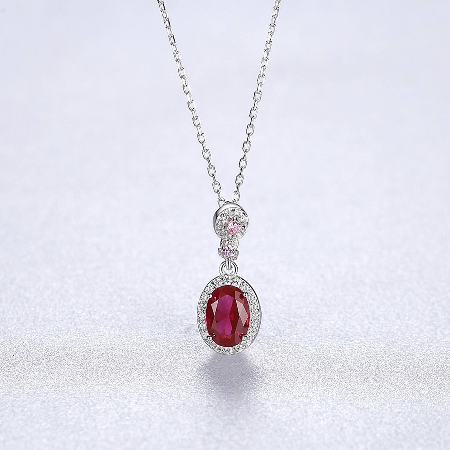 Colier lantisor din argint elegant oval cu rubin rosu si cristale zirconiu cesini femei
