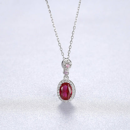 Colier lantisor din argint elegant oval cu rubin rosu si cristale zirconiu cesini femei