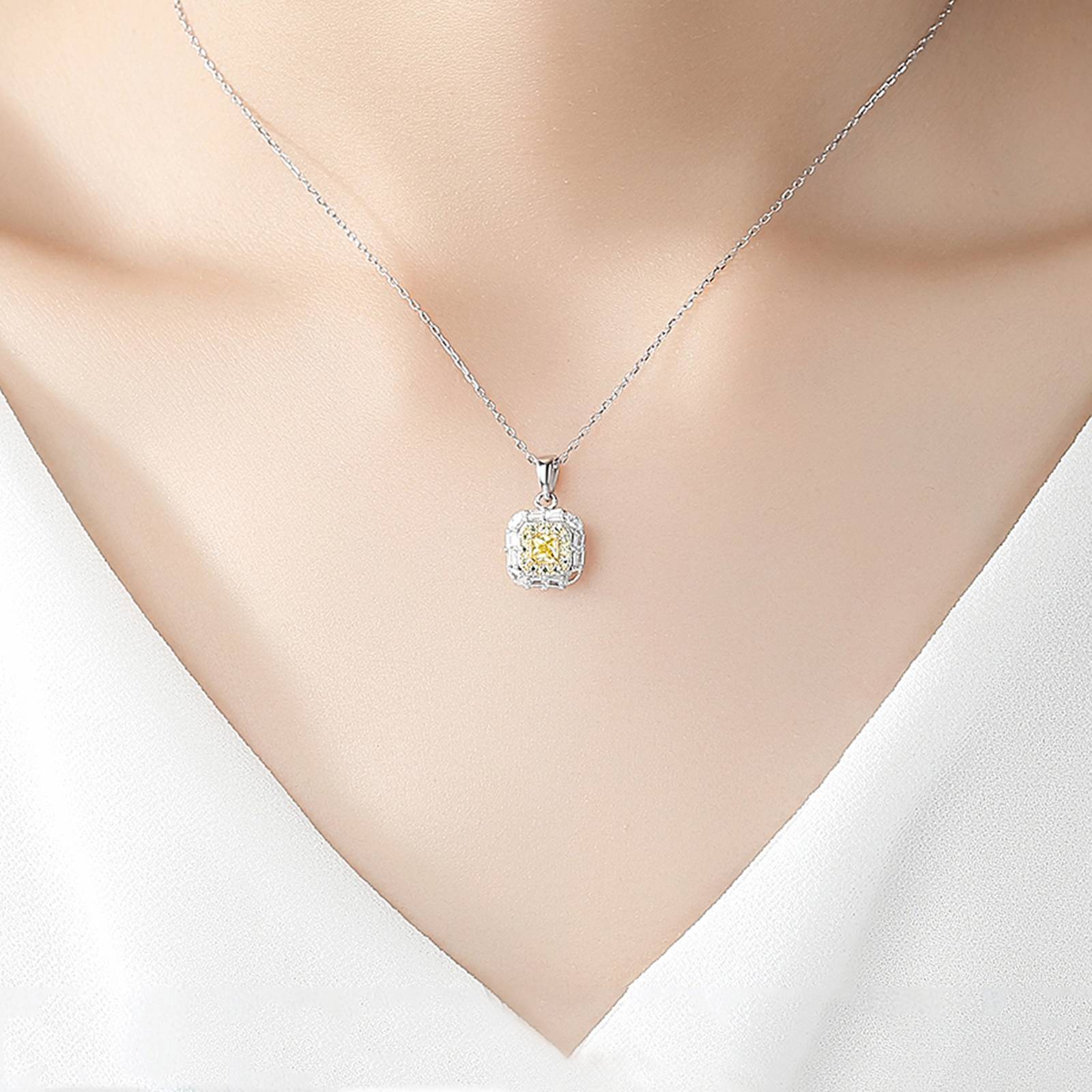 Set din argint elegant patrat colier si cercei cu citrin si cristale zirconiu cesini colier purtat