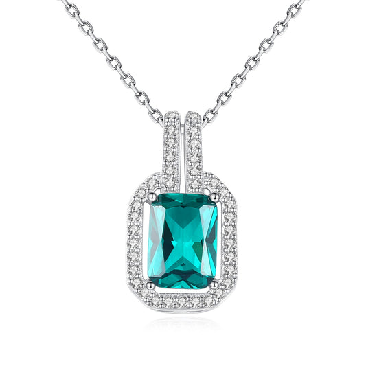 Colier lantisor din argint elegant rectangular cu smarald verde si cristale zirconiu cesini
