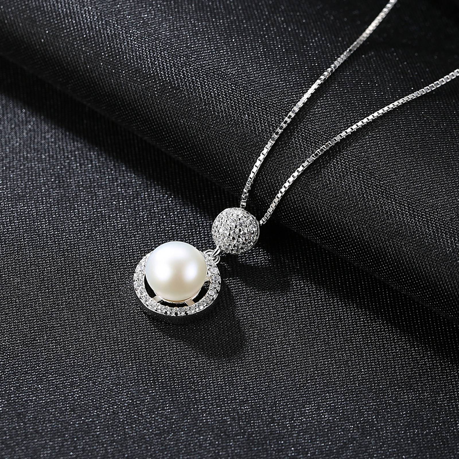 Colier lantisor din argint rotund elegant cu perle naturale si cristale zirconiu cesini cadou