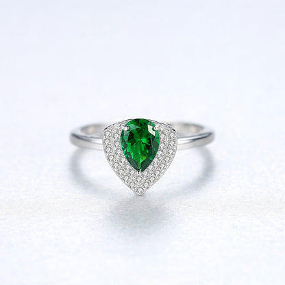 Inel din argint elegant cu smarald verde si cristale zirconiu cesini cadou