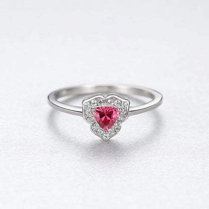 Inel din argint elegant inima cu rubin rosu si cristale zirconiu cesini cadou