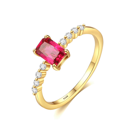 Inel din argint elegant rectangular placat cu aur cu rubin rosu si cristale zirconiu cesini