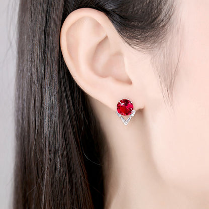 Set din argint colier si cercei elegant cu rubin rosu si cristale zirconiu cesini cercei purtati