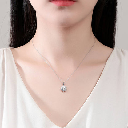 Set din argint colier si cercei elegant floare cu moissanite cesini colier purtat