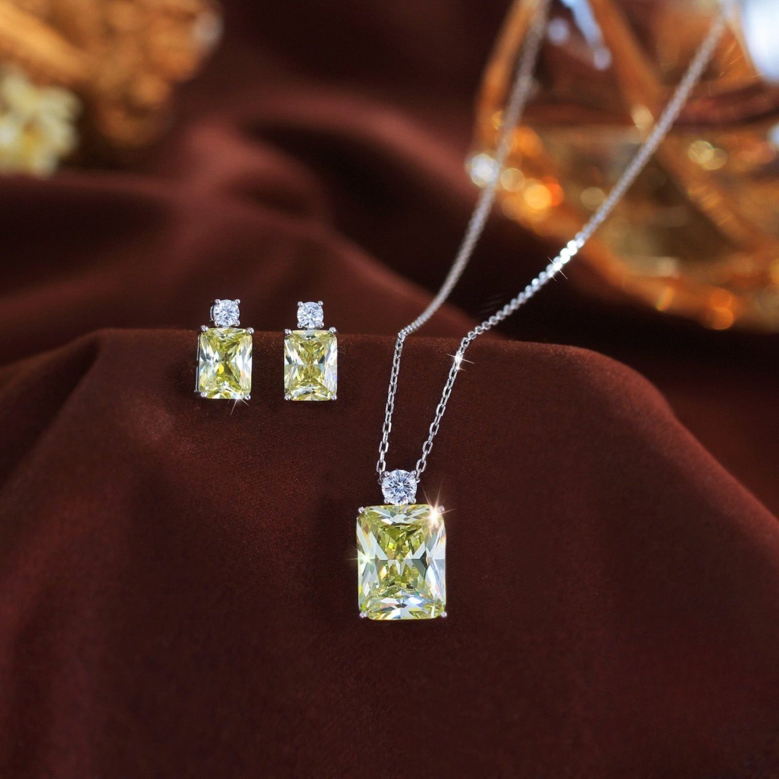 Set din argint colier si cercei rectangular cu citrin si zirconiu cesini cadou