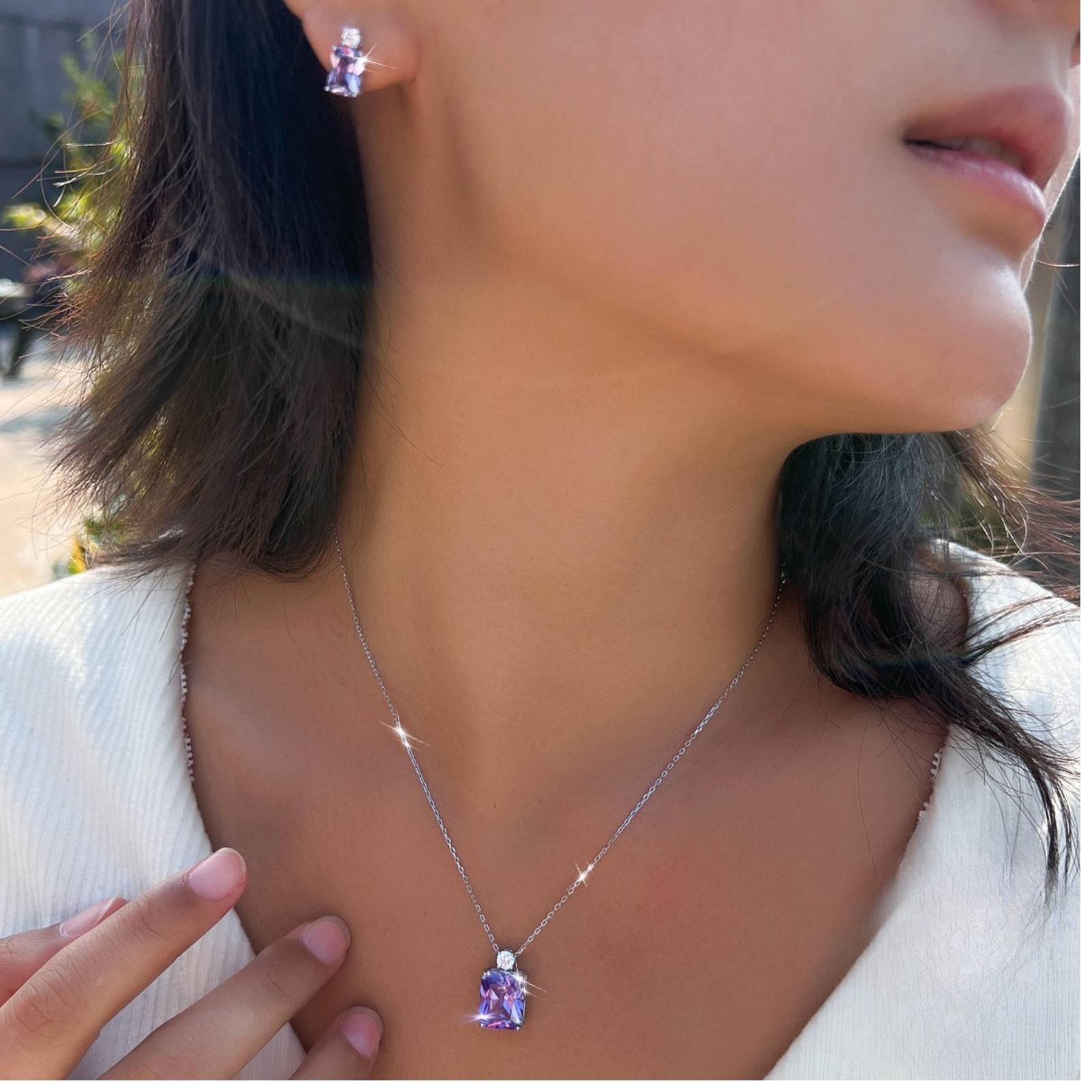 Set din argint colier si cercei rectangular cu topaz albastru si zirconiu cesini femei
