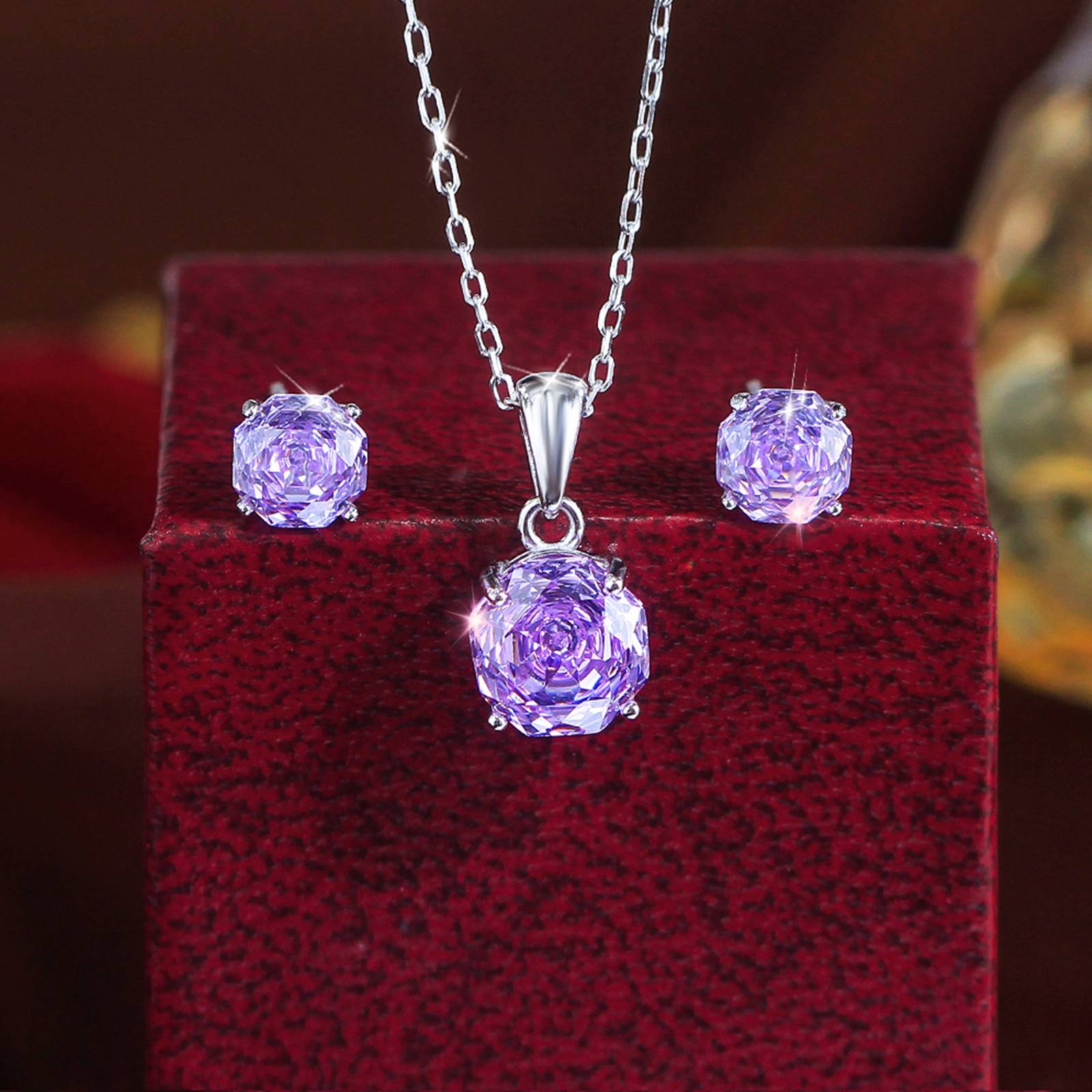 Set din argint colier si cercei rotund cu topaz albastru cesini cadou