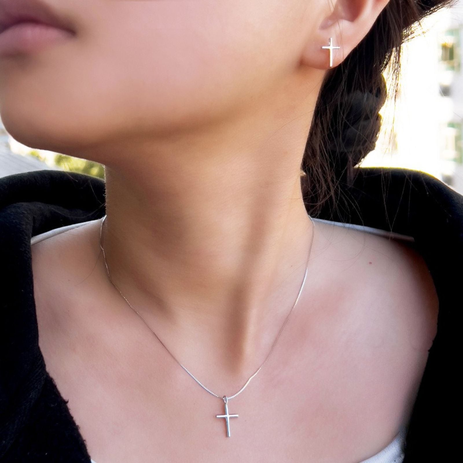 Set din argint cu cruce simplu fara pietre cesini purtat