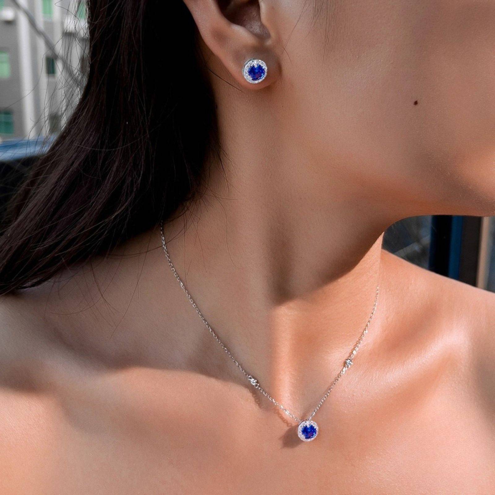 Set din argint elegant rotund colier si cercei cu safir albastru si cristale zirconiu cesini cadou