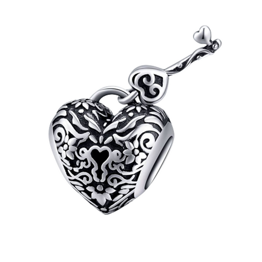 Talisman din Argint Heart Key