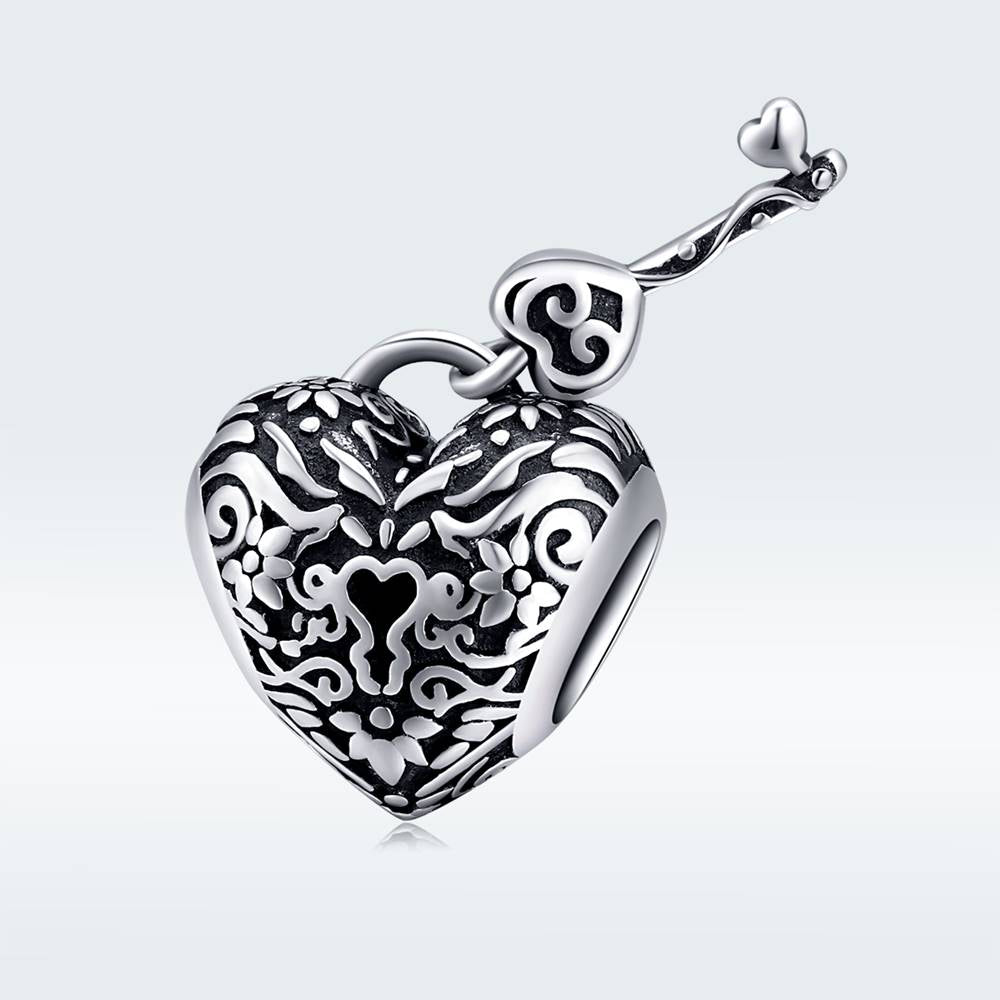 Talisman din Argint Heart Key